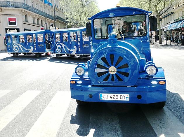 A vendre Petit train et camion